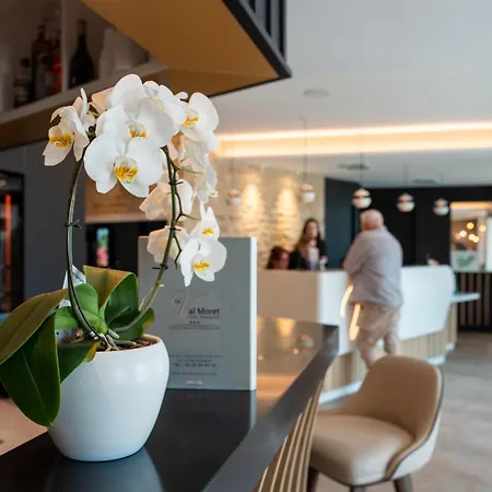 Hotel Le Val Moret Restaurant Et